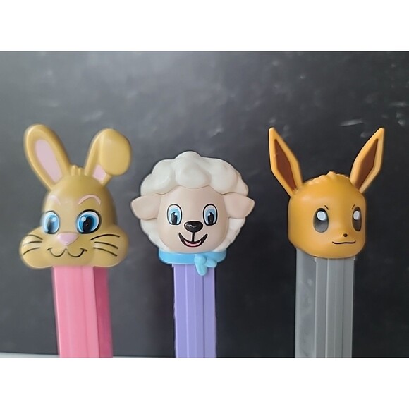 Pez Dispenser Lot - Picture 2 of 10